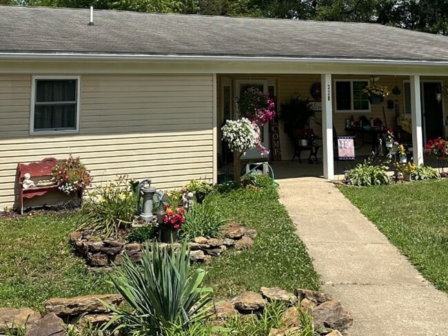 Photo - 320 Caraway Ln