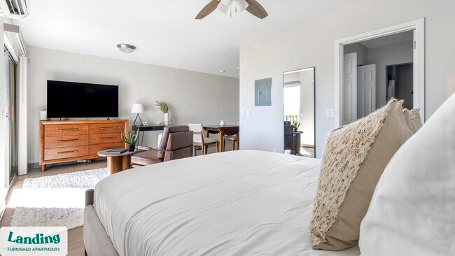 Photo - 2305 Aaron St Unidad 313.1412362