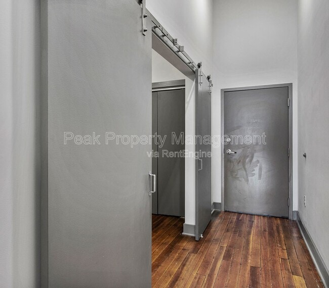 1209 Hull Street- Dogtown
