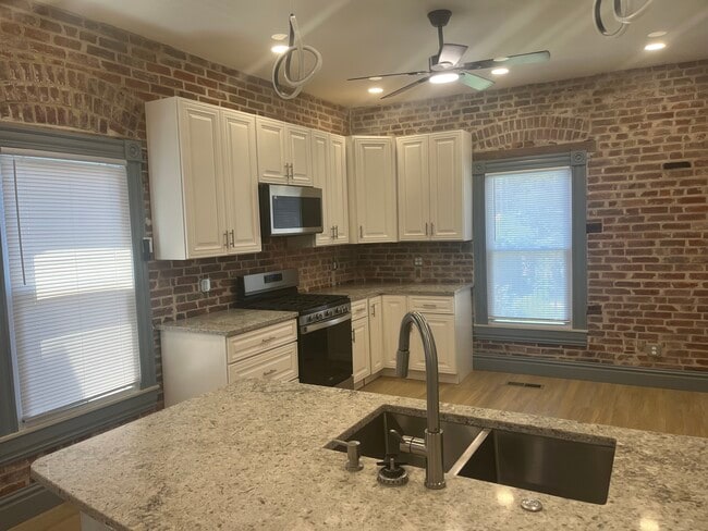 Photo - 2139 California Ave Unit 1 F