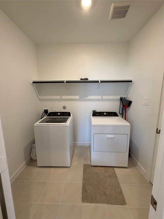 Photo - 6816 Hart Oak Ct