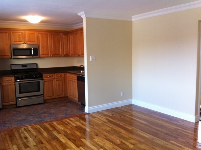 Open floor plan - The Niche at Roman Gardens Apartments