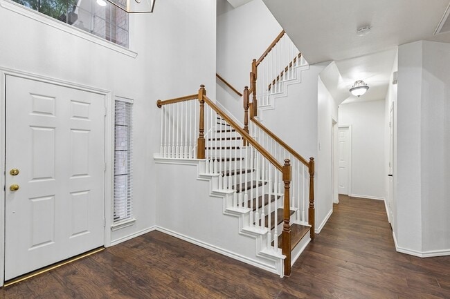 Photo - 2128 Clubside Dr