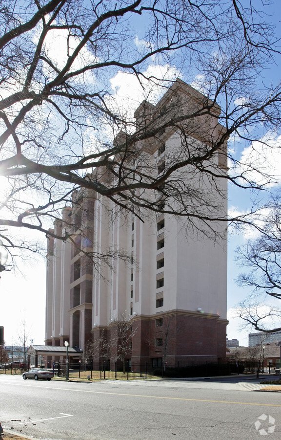 Photo - Barry Towers Apartments
