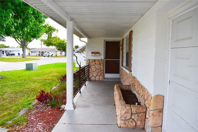 Photo - 7435 Hollyridge Dr