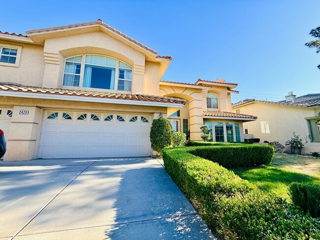 Building Photo - Partially furnished-Lovely 5 bedroom, 3 bath home in Legacy Master Series Community! $500 off fir...