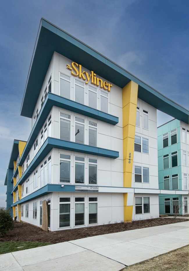 Photo - Skyliner