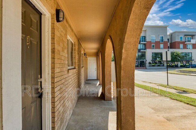 Photo - 811 S Mesquite St Unidad 8