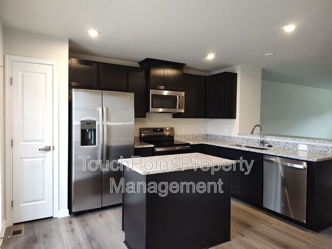 Photo - 6619 Addax Wy