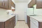 1BR, 1BA - 570SF