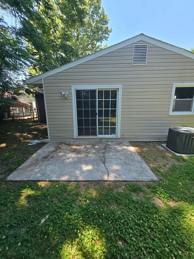 Photo - 3 bedroom home in Petersburg