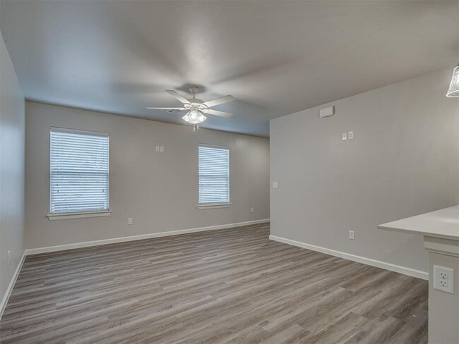 Photo - 4326 NE 119th St