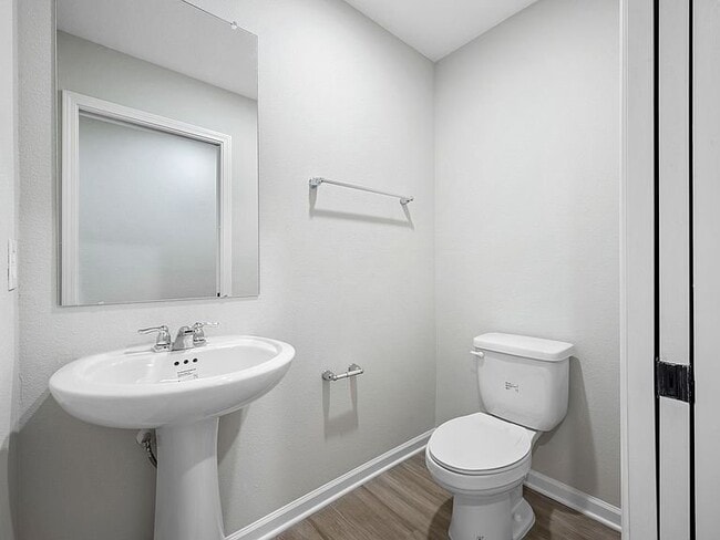 Photo - 2630 Kohn Rd