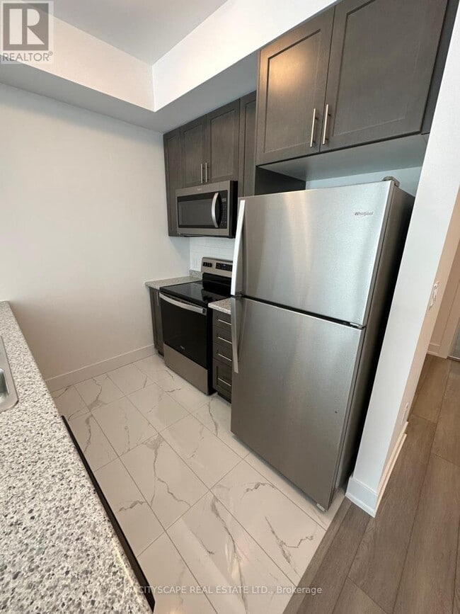 Photo - 460 Dundas St E Unit 715