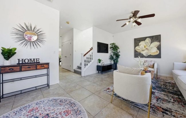 Photo - Amazing 3/2.5 N. Natomas!  Beautiful.  Please read full add below for details.