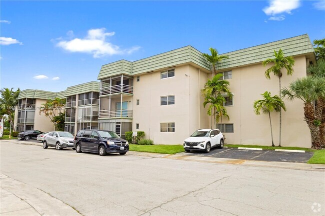 Building Photo - 5790 Stirling Rd Unit 212 Rental