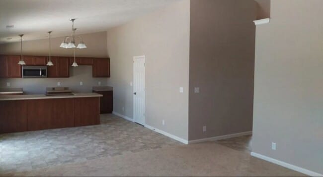 Photo - 2111 Rutherford Dr