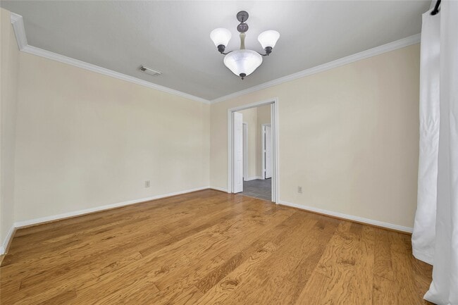 Photo - 33134 Old Hempstead Rd