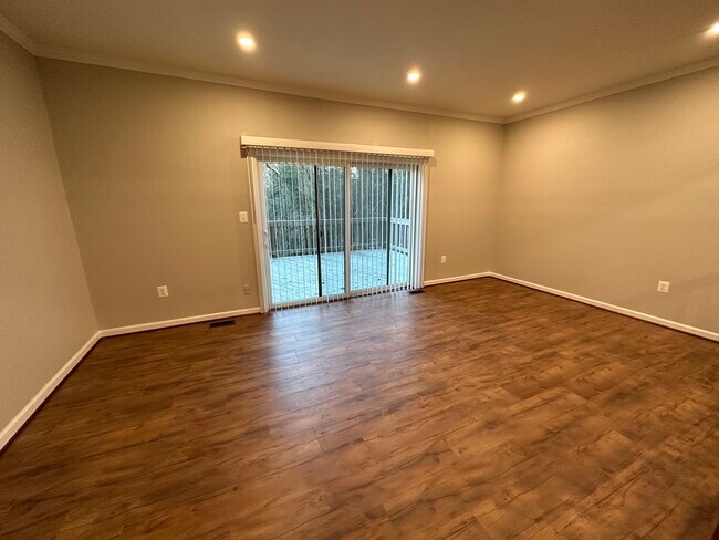 Photo - 1203 Springwood Ct