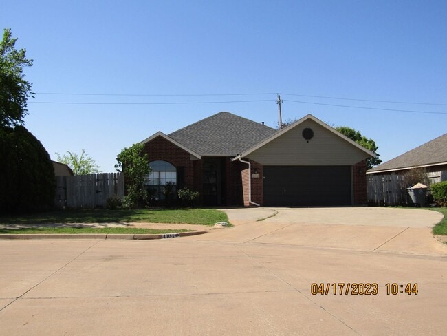 Photo - Park Ridge Area! Dog Friendly with Owner Approval! No Cats!