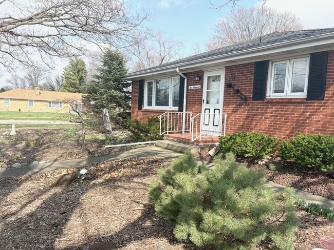 Building Photo - 2801 Grandview-500 Prospect Unit 500 Prospect