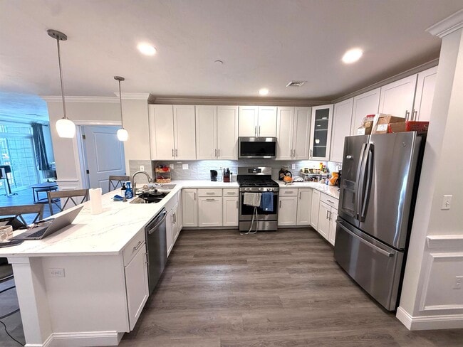 Photo - 320 Middlesex Ave Unit D107