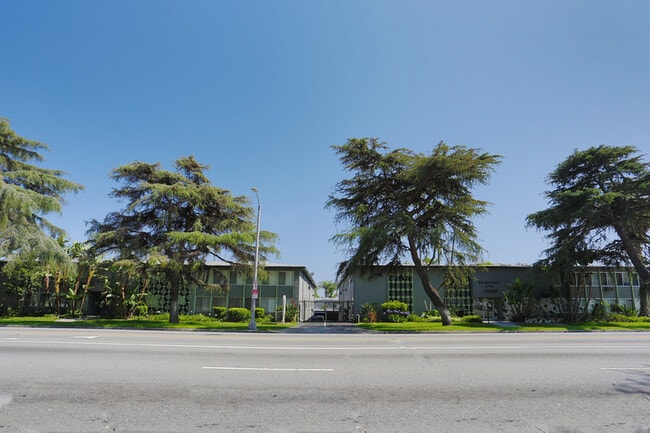 Photo - Ravencrest Apartments 1