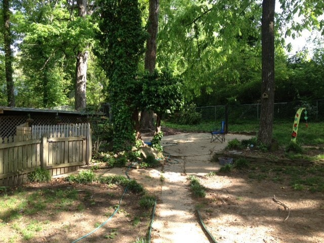 Photo - 2211 Lavera Dr