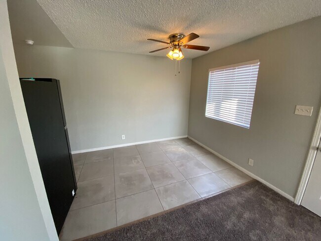 Photo - 1417 Chestnut St