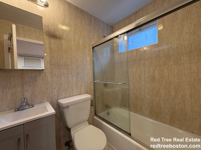 Photo - 69 Babcock St Unit 7