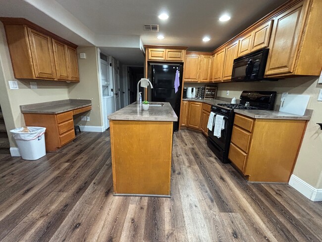 Photo - 2952 Sandpiper Rd