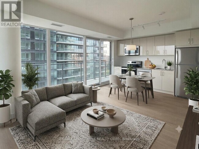 Photo - 4010 Eglinton Ave W Unit 1215
