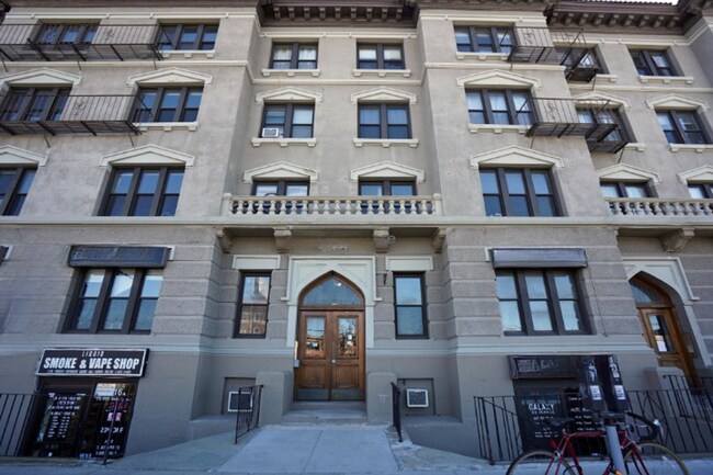 Photo - Harvard & Commonwealth 2bd/2ba