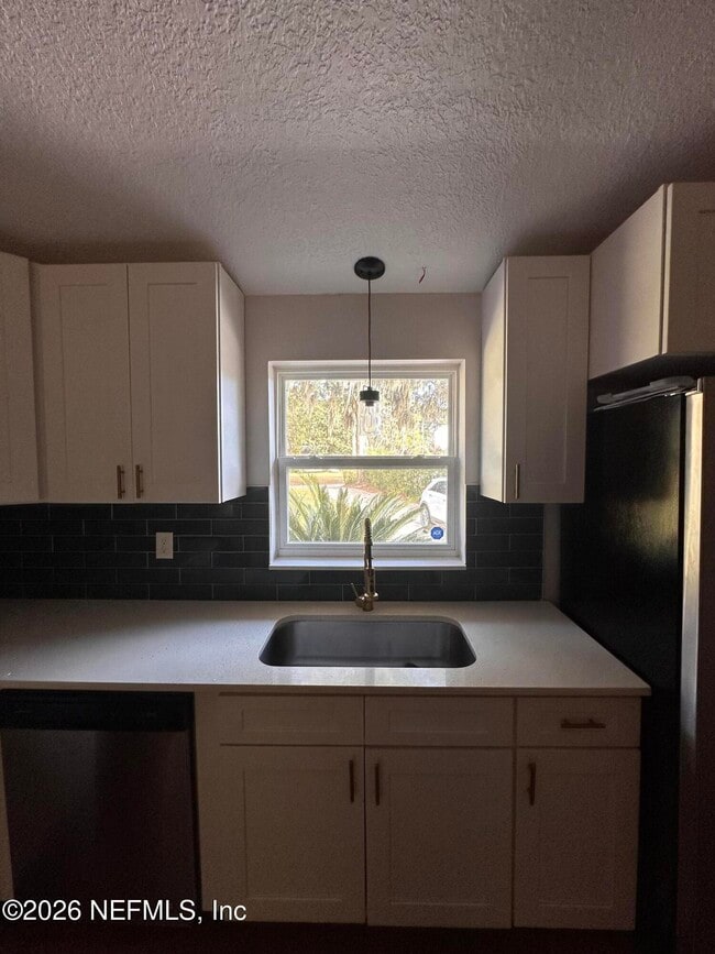 Photo - 6117 Clifton Ave