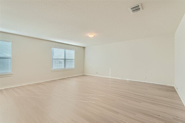 Photo - Awesome Amenities!