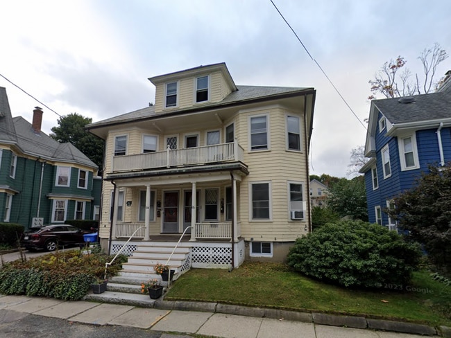 Building Photo - 106 Sycamore St Rental