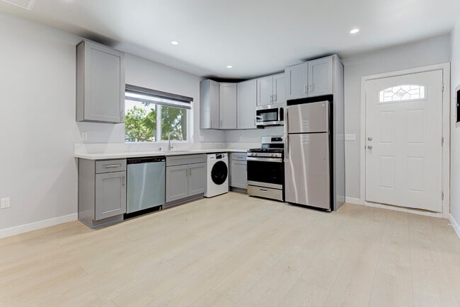 13475 Mission Tierra Way