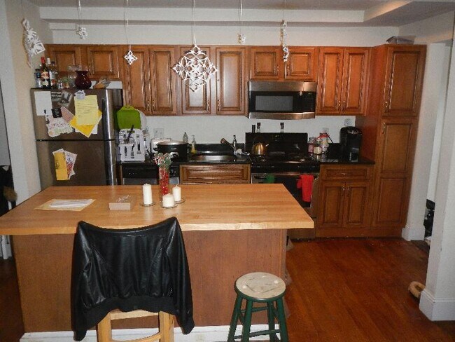 Photo - 417 Massachusetts Ave Unit 1