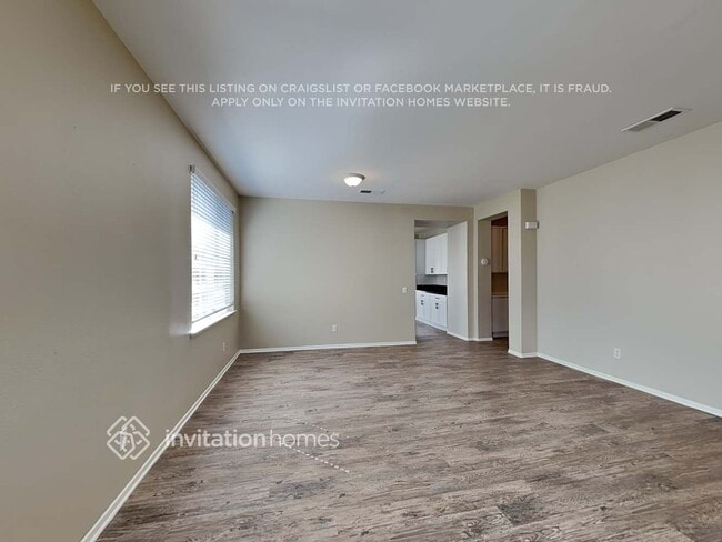 Photo - 27623 Mangrove St