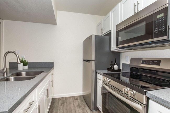 Garden Plaza Apartments