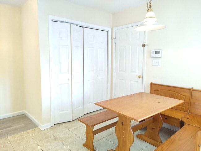 Photo - 530 Lake Park Dr