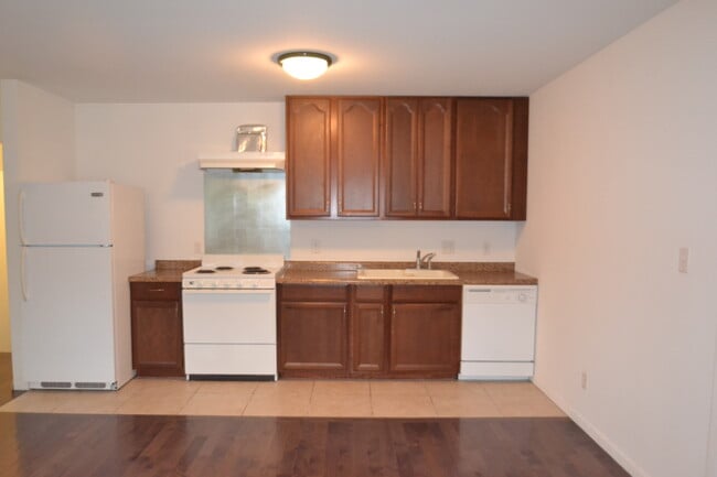 Photo - 357 Greenwich St Unit 6