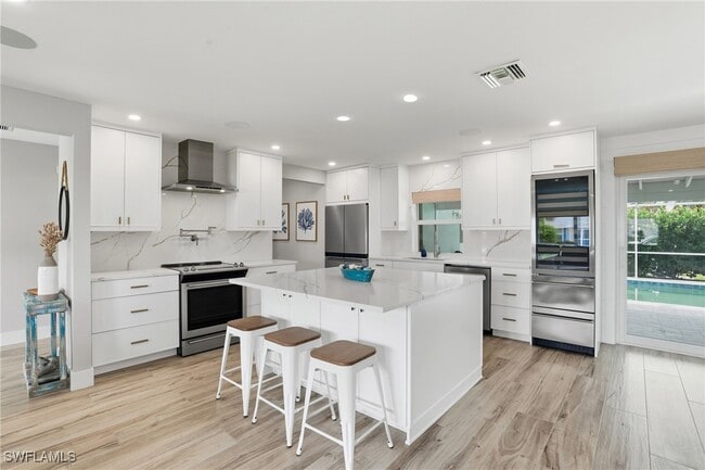 Photo - 6163 Plumosa Ave