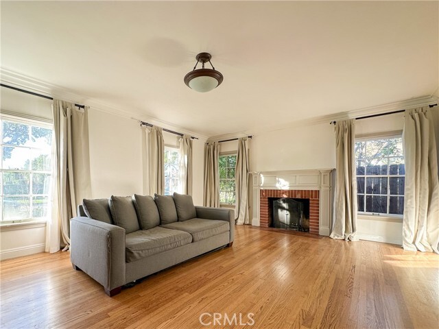 Photo - 2315 N Flower St