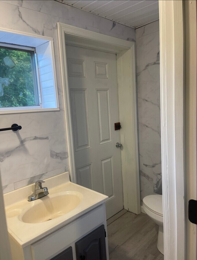 Photo - 50 N Main St Unit 4