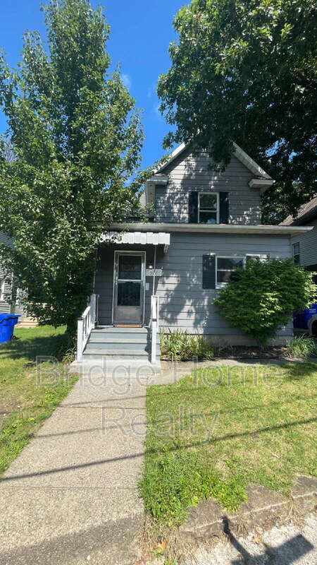 Photo - 507 Cherry St