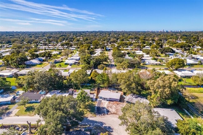 Photo - 1400 Poinciana Dr