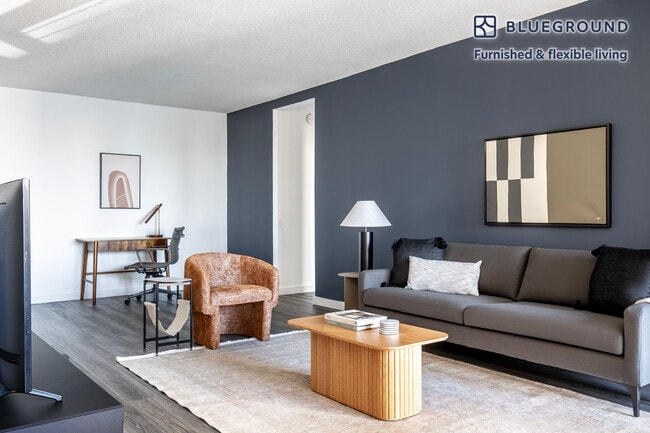 Photo - 606 1st Ave. Unit FL17-ID943