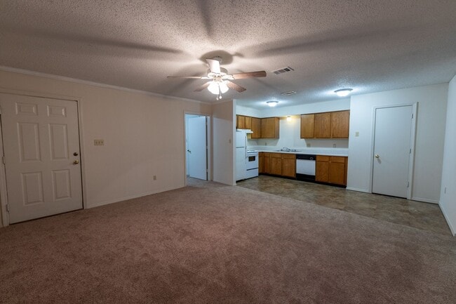 Photo - Marina Apartments