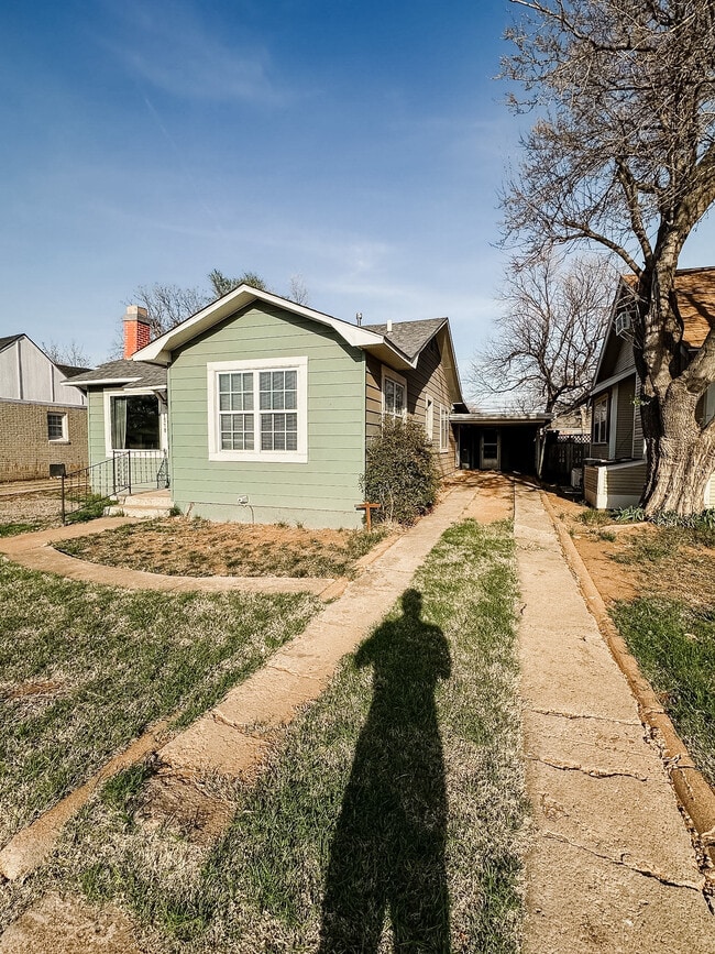 Photo - 1518 N Lee St